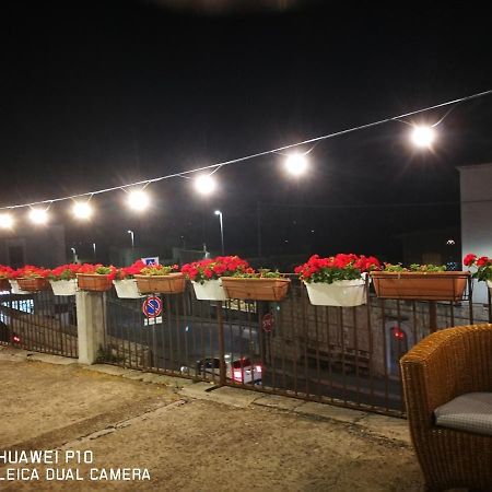 לינה וארוחת בוקר Minervino Murge Taverna Garibaldi מראה חיצוני תמונה